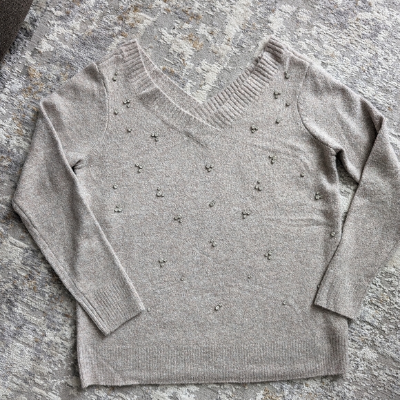 Joe Fresh x Roxy Earle Embellished Sweater size Medium - Picture 2 of 7